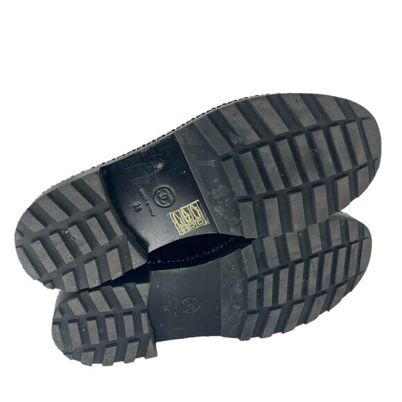 Chanel Crackled Calfskin CC Cap Toe Velvet Pearl Combat Boots in Black - Picture 16 of 16